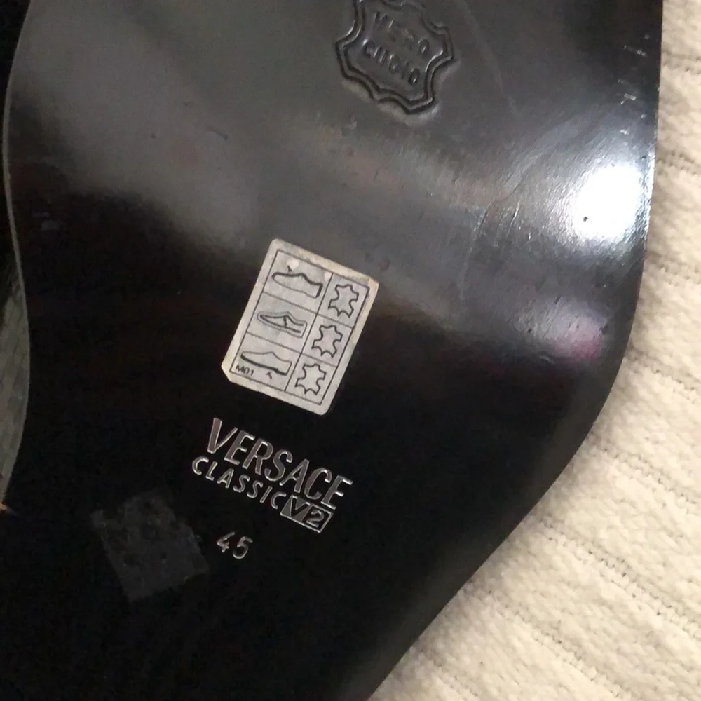 Men’s VTG classic silver Medusa Versace V2 corpcore dress shoes - Picture 8 of 10